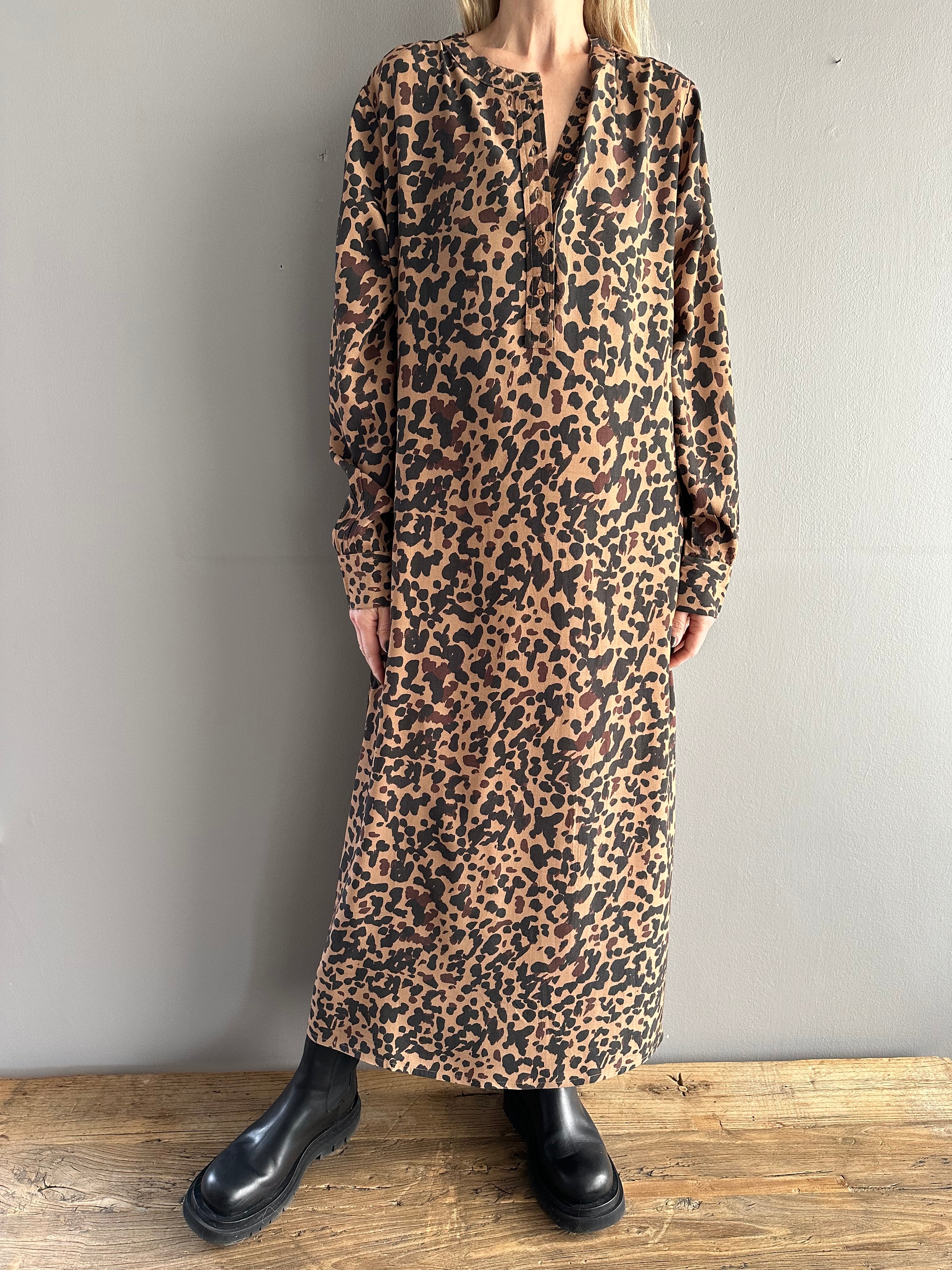 Ulla Dress in Animal Print