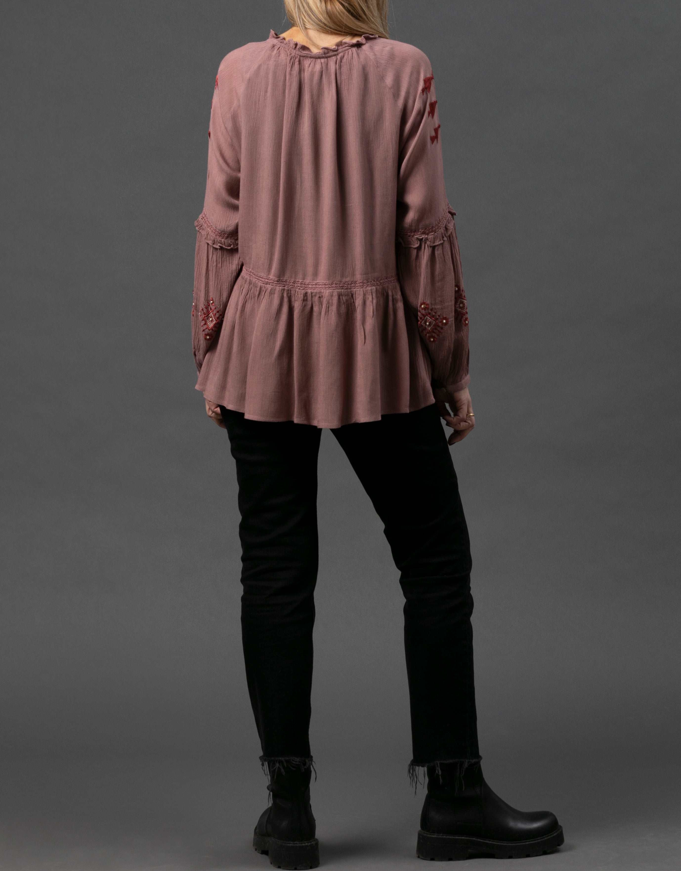 Sue Top